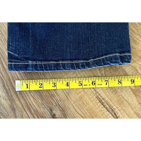 South Pole Women’s Juniors Dark Wash Light Distressed Straight‎ Jeans Size 9 EUC - Picture 6 of 9